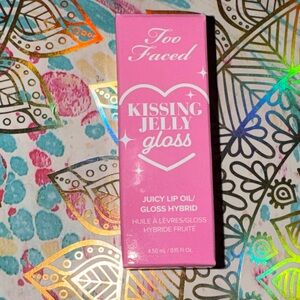 Too Faced Kissing Jelly Gloss